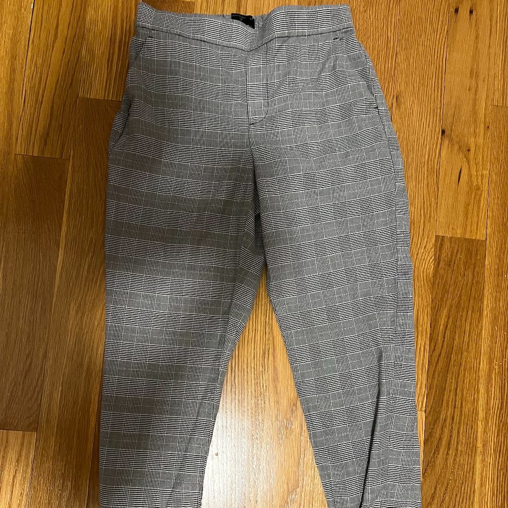 banana republic high rise pull on sloan pant, grey plaid, size 4